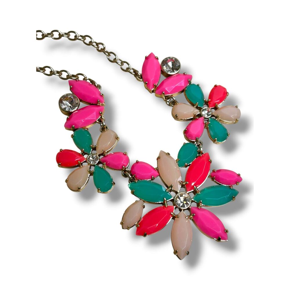 Kate Spade Gardens of Paris Floral Statement Necklace Pink Green
Bib Gold Tone - Picture 2 of 9